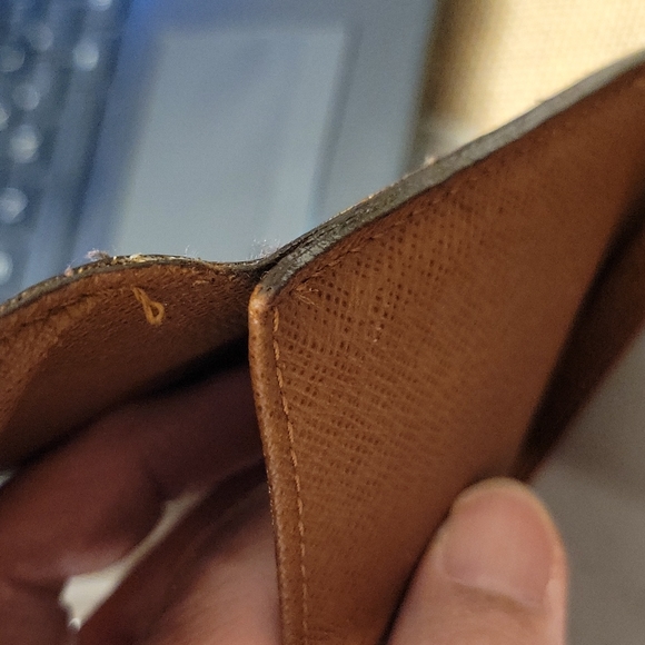 Louis Vuitton Medium Monogram wallet with card case (1) - Picture 15 of 17